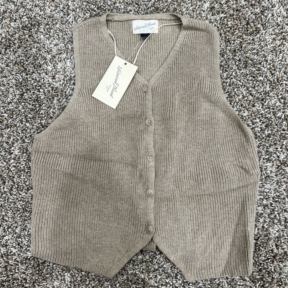 Universal Threads Knit Sweater Vest Size M